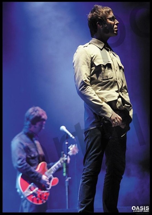 Oasis Cardiff 2005 